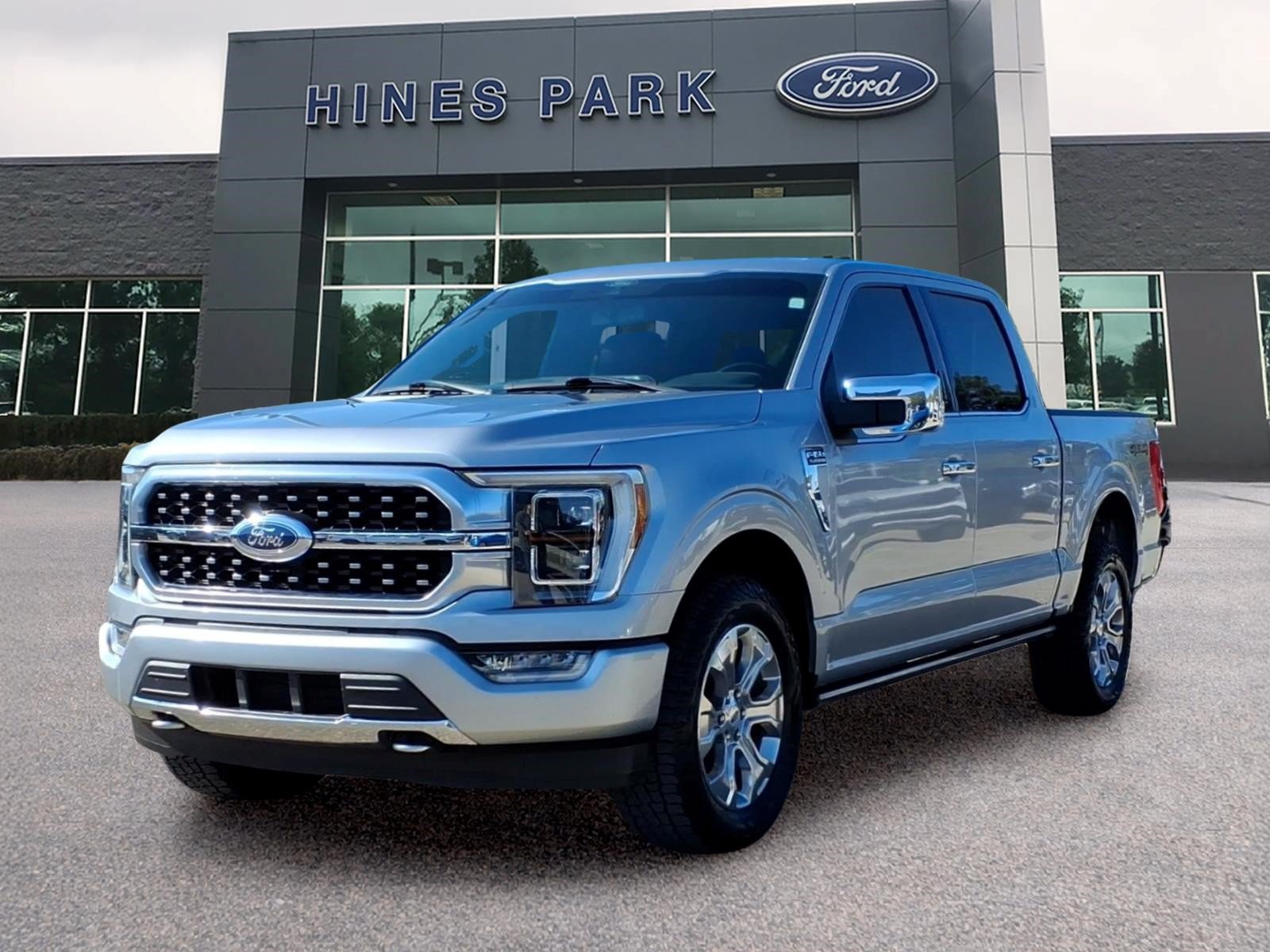Used 2021 Ford F150 Platinum AWD/4WD image 3