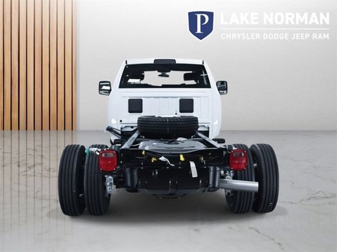 New 2024 RAM 5500 Tradesman image 7