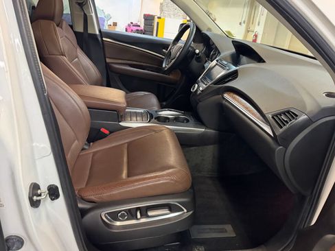 Certified 2020 Acura MDX SH-AWD w/ Technology Package image 34