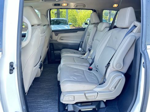 Used 2024 Honda Odyssey Touring image 15