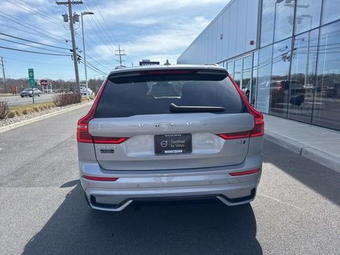 Certified 2025 Volvo XC60 B5 Plus w/ Climate Package AWD/4WD image 4