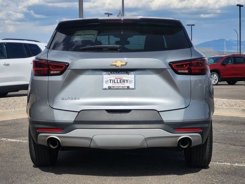 Used 2025 Chevrolet Blazer LT FWD image 6