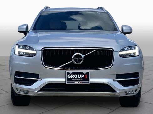 Used 2017 Volvo XC90 T6 Momentum w/ Vision Package AWD/4WD image 4