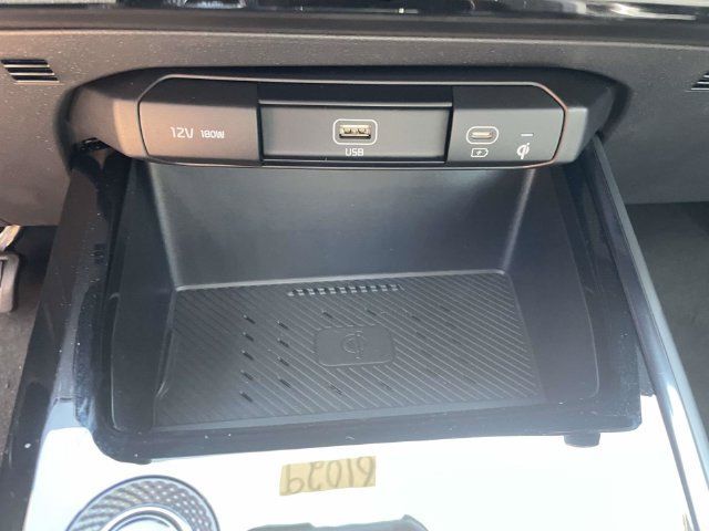 New 2026 Kia Niro EX FWD image 30