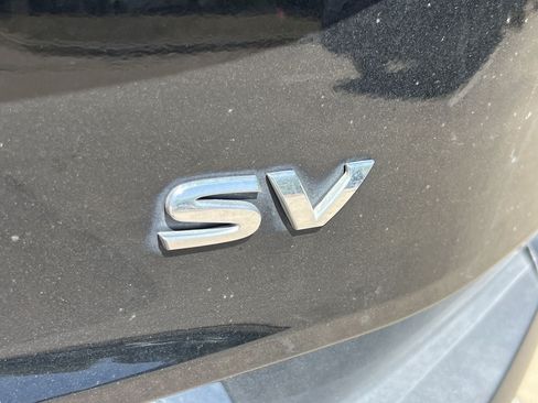 Used 2023 Nissan Rogue SV FWD image 5