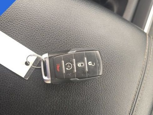Used 2021 RAM 1500 Big Horn AWD/4WD image 24
