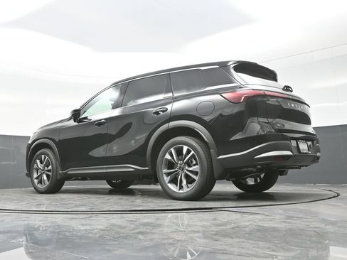 Used 2026 INFINITI QX60 Pure w/ Cargo Package AWD/4WD image 29