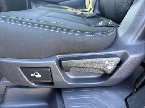 Certified 2023 Subaru Ascent Premium w/ Convenience Package image 18