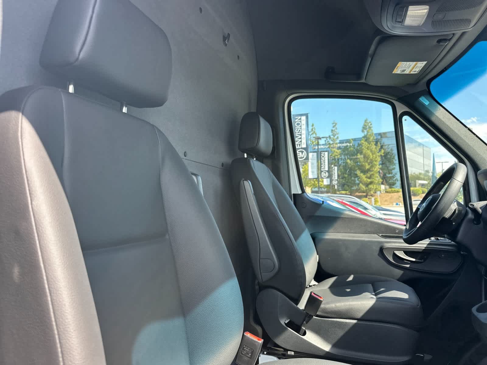 New 2025 Mercedes-Benz eSprinter 170 Cargo image 19