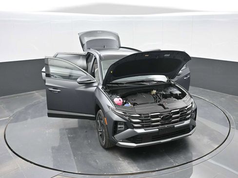 New 2026 Hyundai Tucson Limited image 39