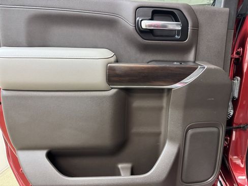 Used 2019 GMC Sierra 1500 SLT w/ SLT Premium Plus Package image 15