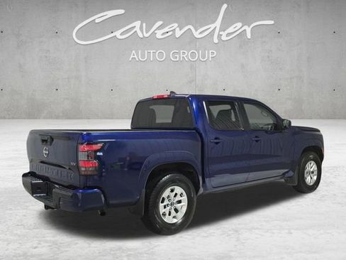 Used 2022 Nissan Frontier SV w/ Technology Package image 16