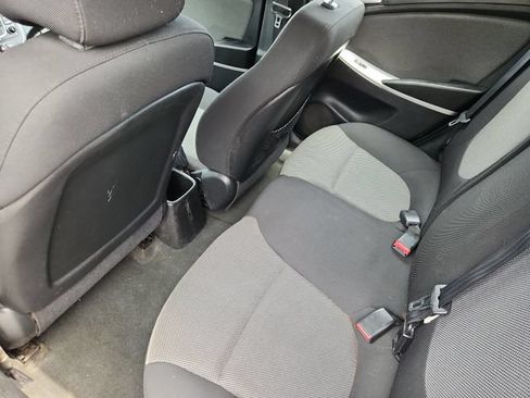 Used 2012 Hyundai Accent GS FWD image 8