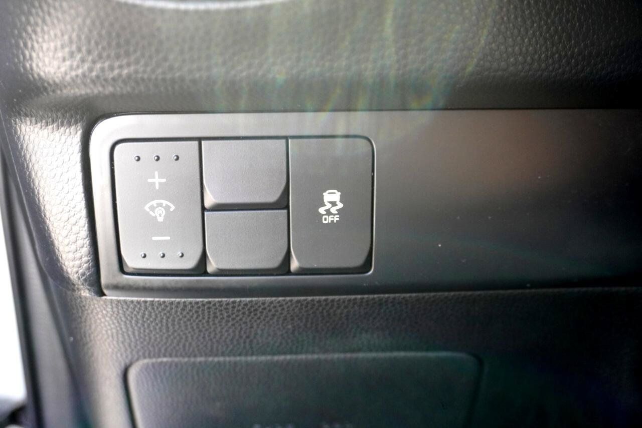 Used 2019 Kia Soul + FWD image 27