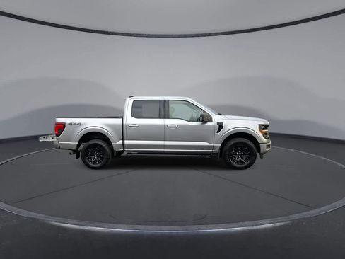 Used 2025 Ford F150 XLT w/ Equipment Group 302A MID image 9