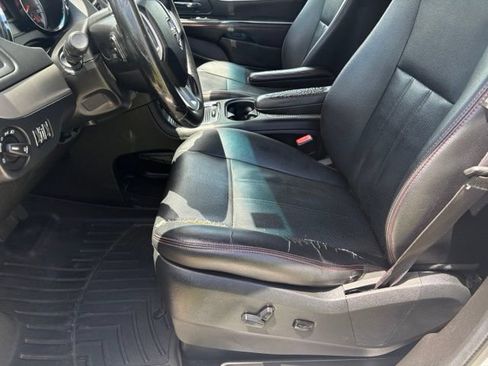 Used 2017 Dodge Grand Caravan GT FWD image 10