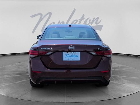 Used 2024 Nissan Sentra SV FWD image 7