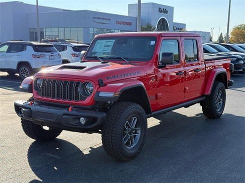 New 2025 Jeep Gladiator Mojave image 8