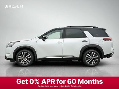 New 2025 Nissan Pathfinder Platinum w/ Cargo Package