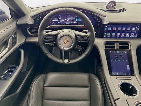 Certified 2023 Porsche Taycan GTS image 28