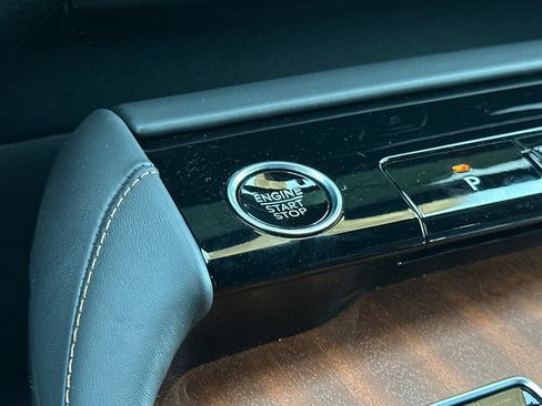 New 2026 Lincoln Navigator Black Label AWD/4WD image 24