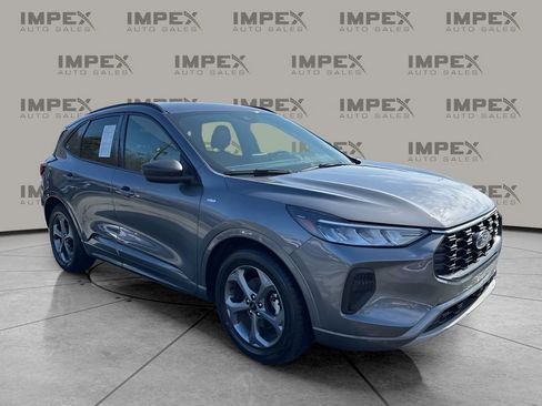 Used 2023 Ford Escape ST-Line image 7