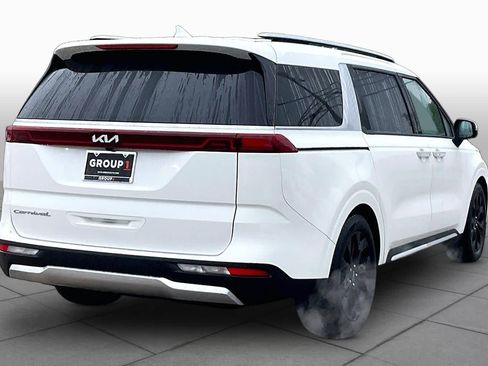 Used 2022 Kia Carnival SX Prestige FWD image 13