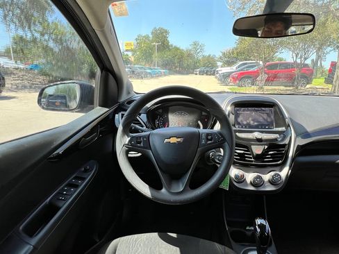 Used 2019 Chevrolet Spark LT FWD image 13