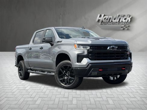 Used 2023 Chevrolet Silverado 1500 LT Trail Boss w/ Protection Package AWD/4WD image 2