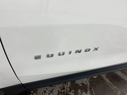 Used 2022 Chevrolet Equinox LS FWD image 25