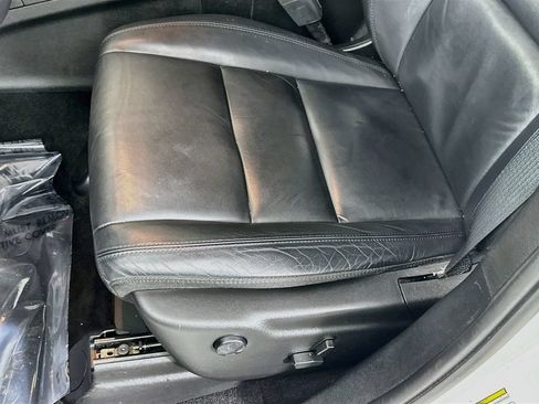 Used 2021 Jeep Grand Cherokee Limited AWD/4WD image 27