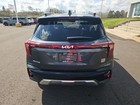 New 2026 Kia Seltos S AWD/4WD image 3