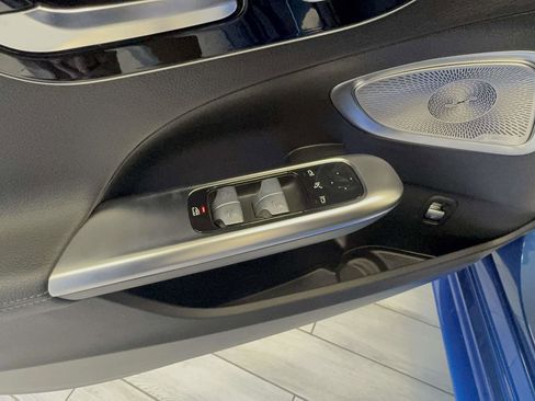 Used 2023 Mercedes-Benz C 43 AMG 4MATIC Sedan image 11