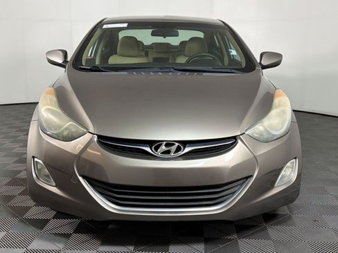 Used 2013 Hyundai Elantra GLS w/ Preferred Pkg FWD image 5