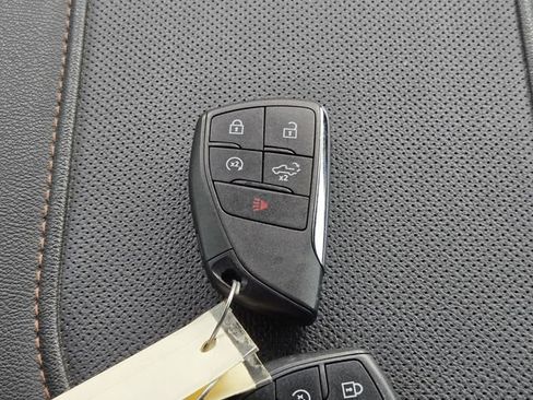 Used 2023 GMC Sierra 1500 AT4 w/ AT4 Preferred Package image 23