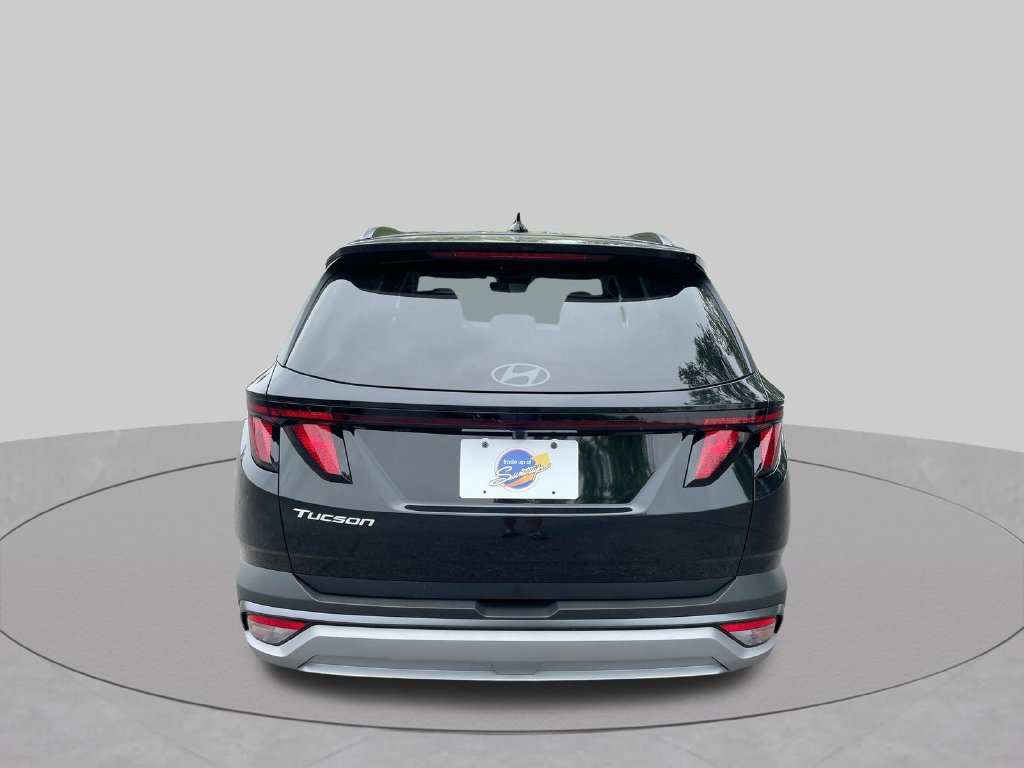 Used 2025 Hyundai Tucson SEL FWD image 30