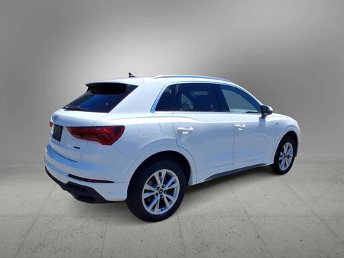 Certified 2023 Audi Q3 2.0T Premium Plus w/ Premium Plus Package AWD/4WD image 8
