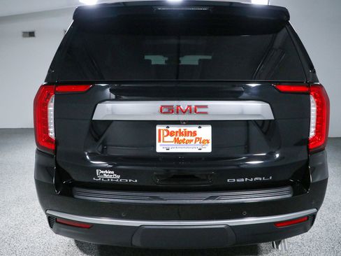 Used 2023 GMC Yukon Denali AWD/4WD image 8