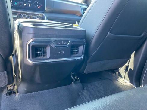 Used 2024 GMC Sierra 2500 Denali w/ Technology Package AWD/4WD image 30