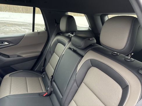 New 2026 Chevrolet Equinox LT w/ Convenience Package II FWD image 20