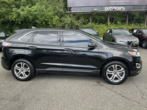 Used 2015 Ford Edge Titanium w/ Equipment Group 302A AWD/4WD image 4
