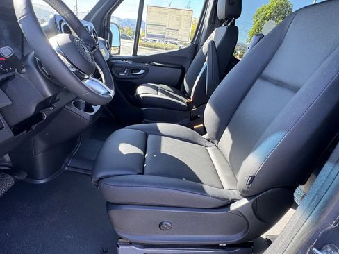 New 2026 Mercedes-Benz Sprinter 2500 image 23