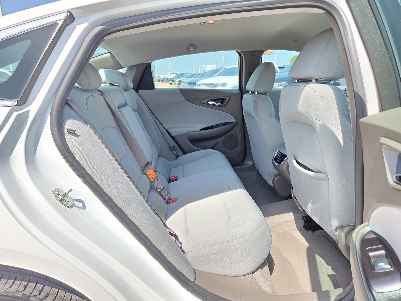 Used 2024 Chevrolet Malibu LT FWD image 17
