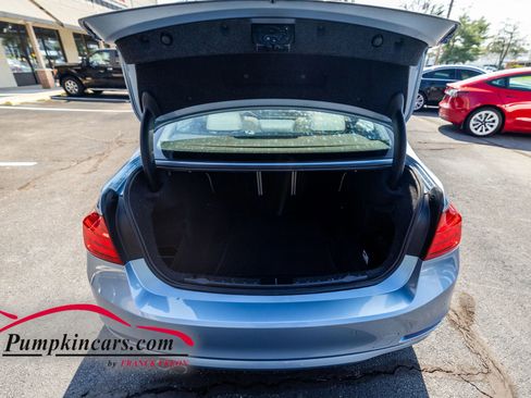 Used 2015 BMW 328i xDrive Sedan AWD/4WD image 16