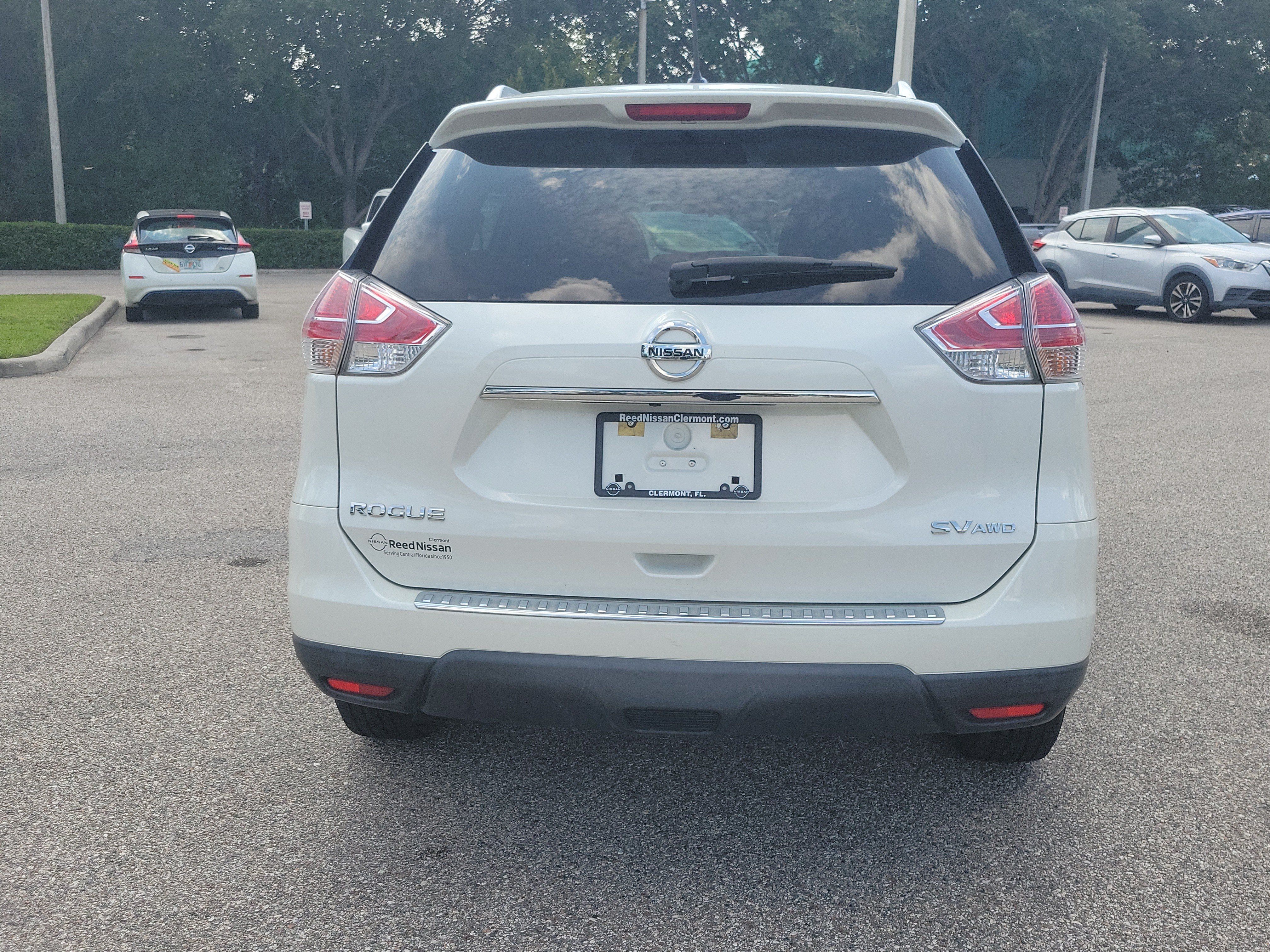 Used 2016 Nissan Rogue SV AWD/4WD image 7