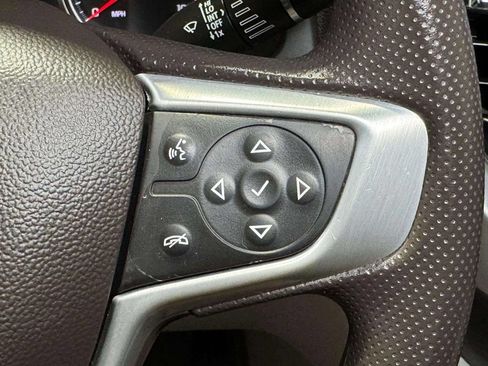 Used 2023 GMC Acadia SLE w/ Driver Convenience Package AWD/4WD image 11