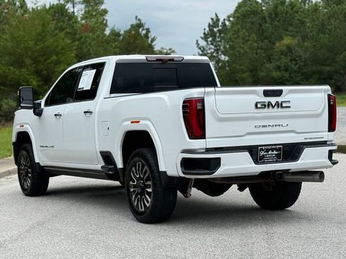 Used 2024 GMC Sierra 2500 Denali Ultimate AWD/4WD image 12