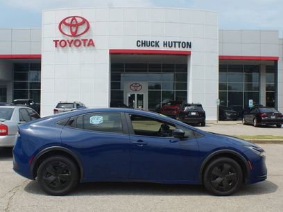 Used 2023 Toyota Prius LE