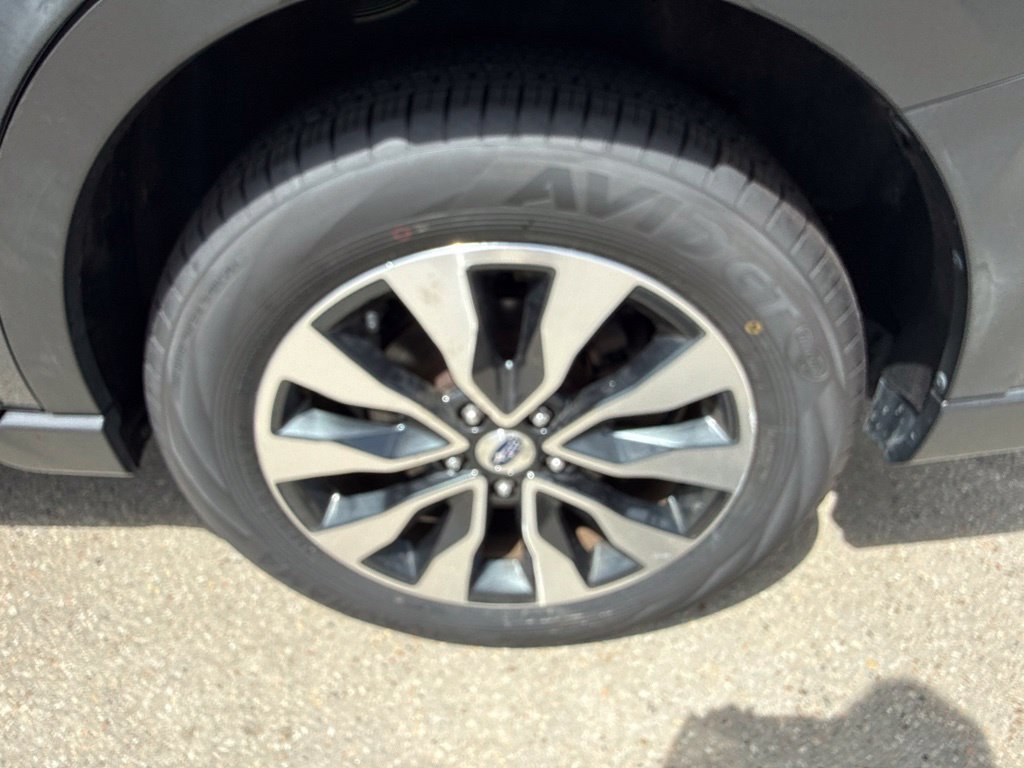 Used 2023 Subaru Outback Limited XT AWD/4WD image 29