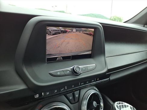 Used 2021 Chevrolet Camaro LT RWD image 20